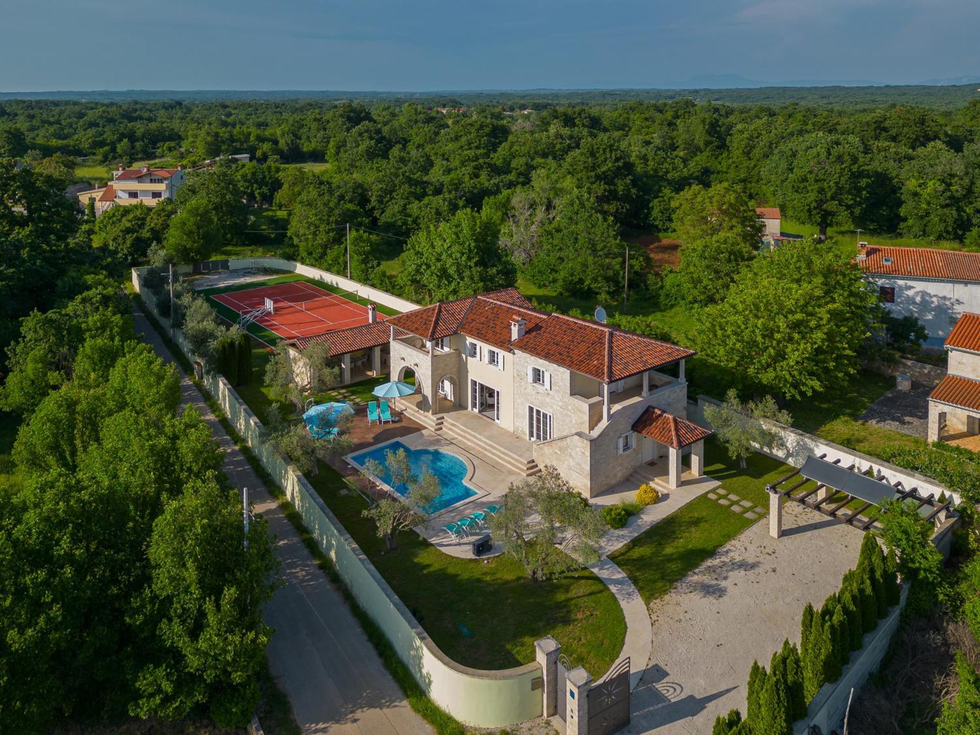 Villa Ortensia Mit Beheiztem Pool By Istrialux Svetvincenat Bagian luar foto